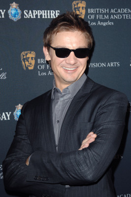 Jeremy Renner pic #330701