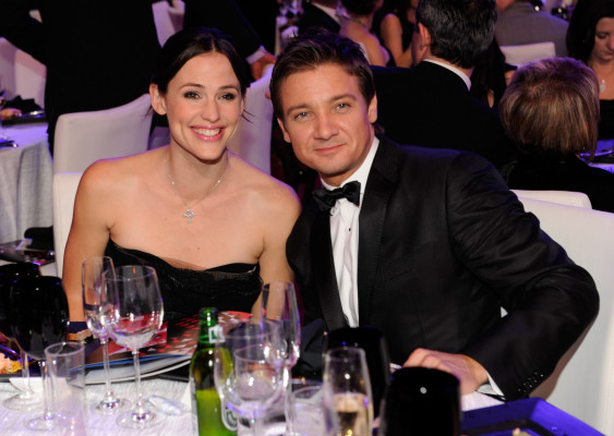 Jeremy Renner pic #332819