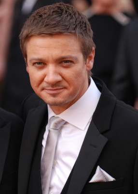Jeremy Renner pic #604374