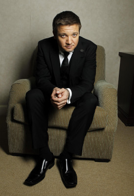 Jeremy Renner pic #573987