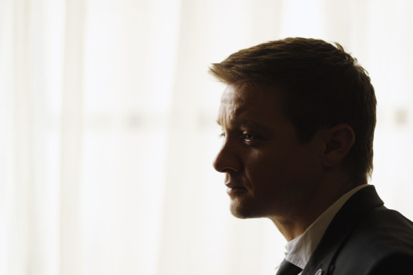 Jeremy Renner pic #571286