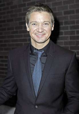 Jeremy Renner pic #617435
