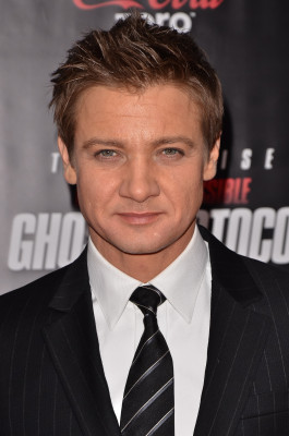 Jeremy Renner pic #434101