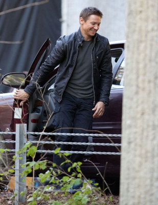 Jeremy Renner pic #618605