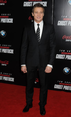Jeremy Renner pic #433973