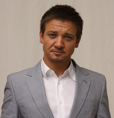 Jeremy Renner pic #585741