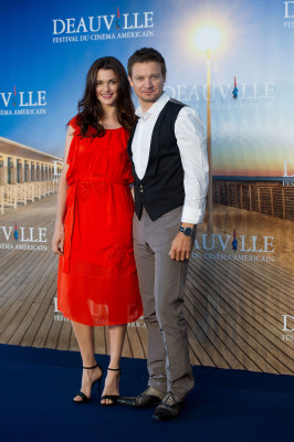 Jeremy Renner pic #529444