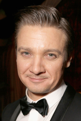Jeremy Renner pic #573128