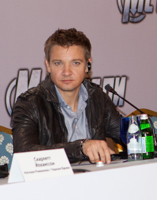 Jeremy Renner pic #478061