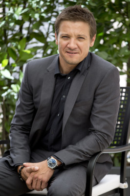 Jeremy Renner pic #513426