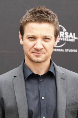 Jeremy Renner pic #513433