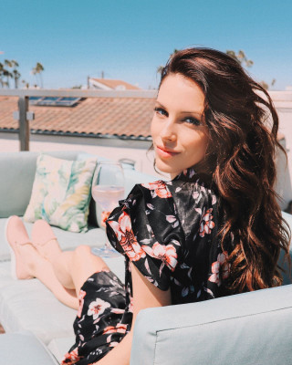Jessica Lowndes pic #1042296