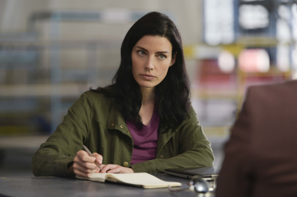 photo 18 in Jessica Pare gallery [id1278369] 2021-11-04 00:00:00