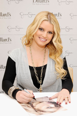 photo 10 in Jessica Simpson gallery [id305760] 2010-11-17 00:00:00