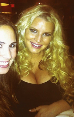 Jessica Simpson pic #529835