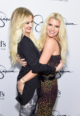 Jessica Simpson pic #734408