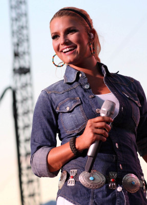 Jessica Simpson pic #107388