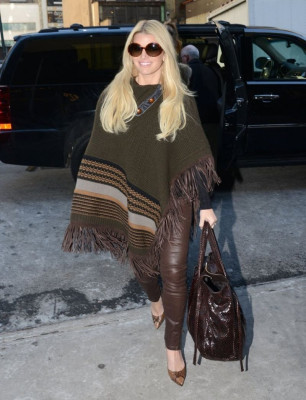 photo 8 in Jessica Simpson gallery [id667220] 2014-02-10 00:00:00