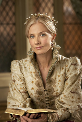 photo 3 in Joely Richardson gallery [id364377] 2011-04-01 00:00:00