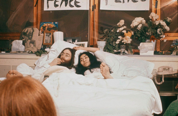 John Lennon pic #196684