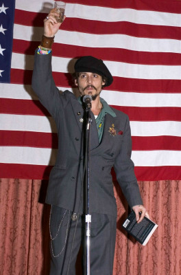 Johnny Depp pic #604336