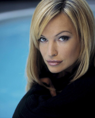 photo 3 in Jolene Blalock gallery [id167002] 2009-07-03 00:00:00