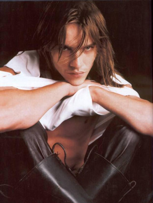 Jonathan Rhys-Meyers pic #610527