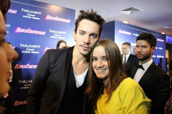 Jonathan Rhys-Meyers pic #610530