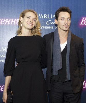 Jonathan Rhys-Meyers pic #596262
