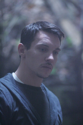Jonathan Rhys-Meyers pic #610542