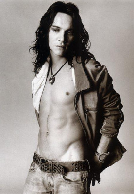 photo 13 in Jonathan Rhys-Meyers gallery [id43369] -0001-11-30 00:00:00