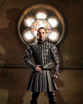 Jonathan Rhys-Meyers pic #373596