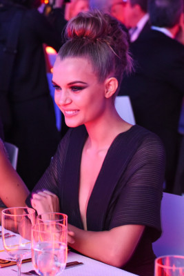 Josephine Skriver pic #855510