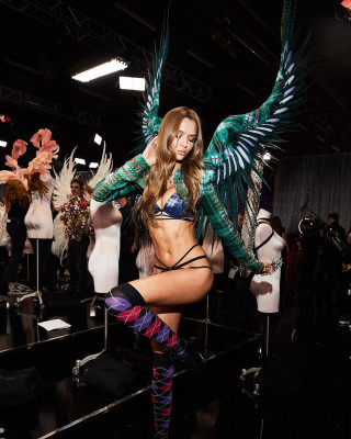 Josephine Skriver pic #1146451