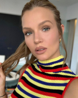 Josephine Skriver pic #1160489