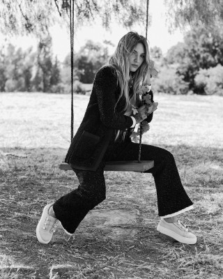 photo 10 in Julia Michaels gallery [id991390] 2017-12-20 00:00:00