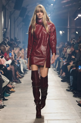 photo 27 in Julia Stegner gallery [id1324040] 2023-03-19 00:00:00