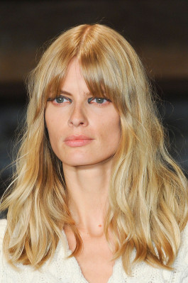 Julia Stegner pic #453109