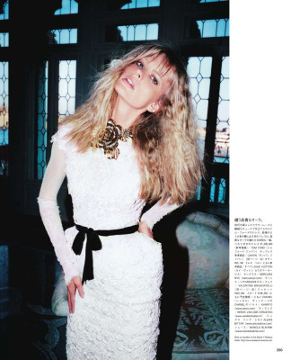 photo 19 in Julia Stegner gallery [id418711] 2011-11-15 00:00:00