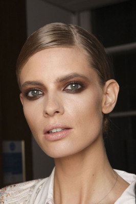 Julia Stegner pic #603831