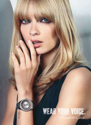 Julia Stegner pic #522966