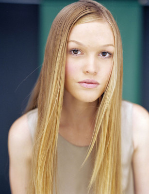 photo 25 in Julia Stiles gallery [id226258] 2010-01-15 00:00:00