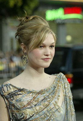 photo 11 in Julia Stiles gallery [id223094] 2010-01-08 00:00:00