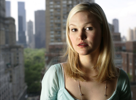 photo 8 in Julia Stiles gallery [id168230] 2009-07-08 00:00:00