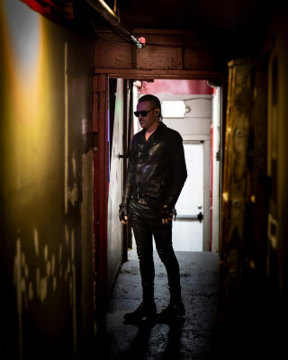 Julien-K pic #1077578