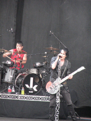 Julien-K pic #1086564
