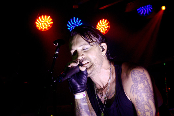 Julien-K pic #982364