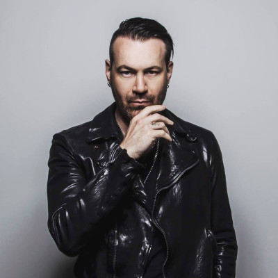 Julien-K pic #1065376