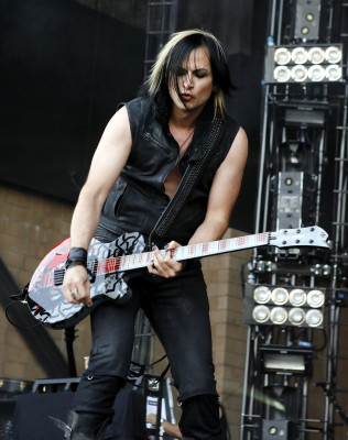 Julien-K pic #966921