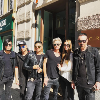 Julien-K pic #1074490